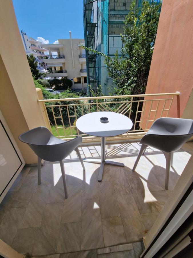 Maria'S Sharing Apartment Iraklio Exterior foto